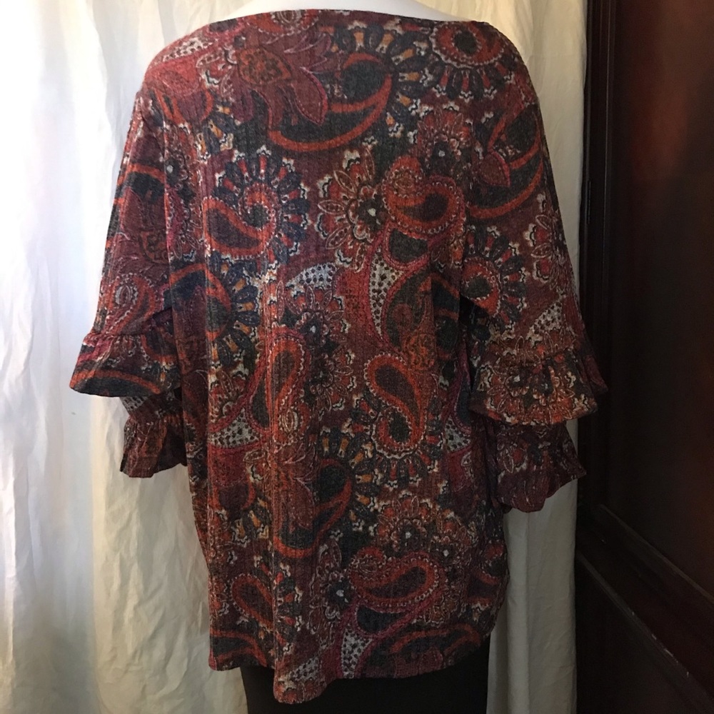 🆕 Bleeker & McDougal Paisley Print Top-1X - Picture 2 of 7